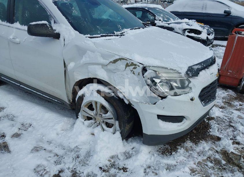 2016 Chevrolet Equinox LS (VIN 2GNFLEEK6G6152463) main photo