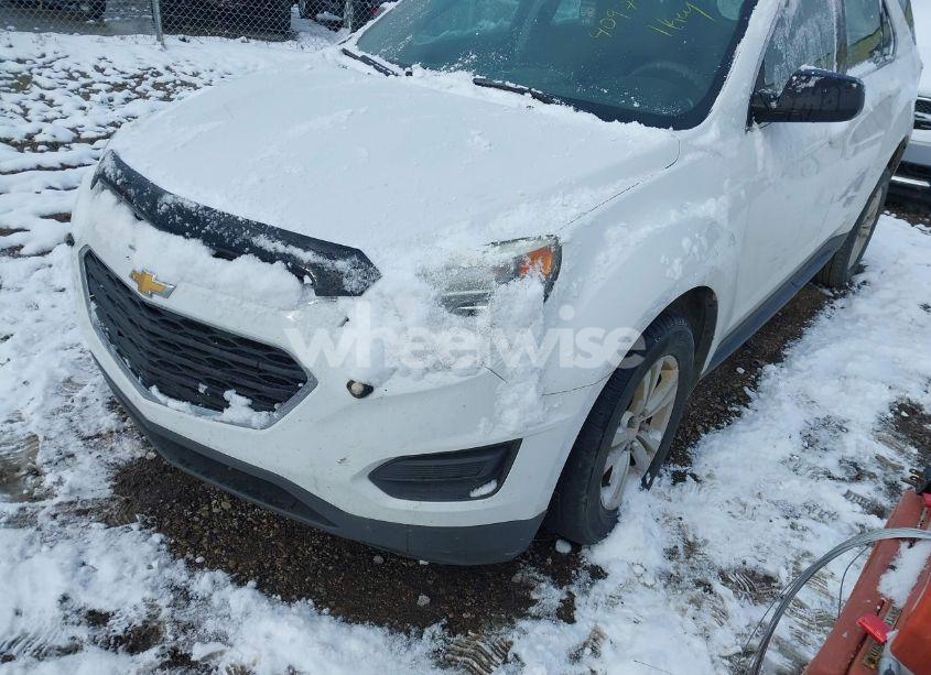 Photo 2 of 2016 Chevrolet Equinox LS (VIN 2GNFLEEK6G6152463)