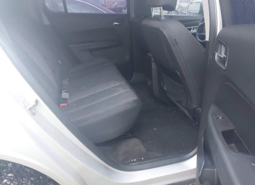 Photo 8 of 2016 Chevrolet Equinox LS (VIN 2GNFLEEK6G6193451)