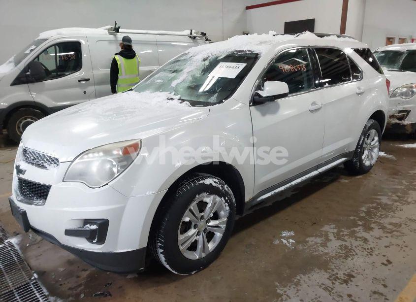 Photo 2 of 2012 Chevrolet Equinox 1LT (VIN 2GNFLEEK7C6378537)