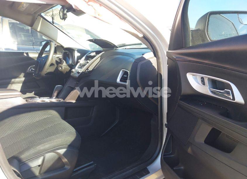 Photo 5 of 2014 Chevrolet Equinox LS (VIN 2GNFLEEK7E6150427)