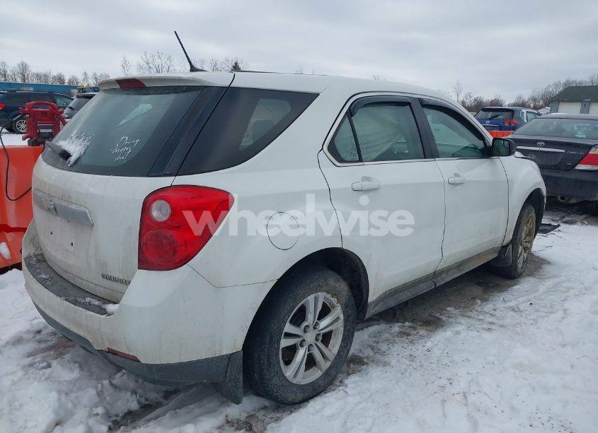 Photo 4 of 2014 Chevrolet Equinox LS (VIN 2GNFLEEK7E6166434)