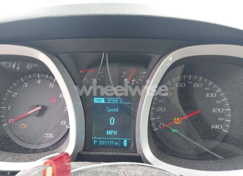 Photo 7 of 2015 Chevrolet Equinox LS (VIN 2GNFLEEK7F6153619)