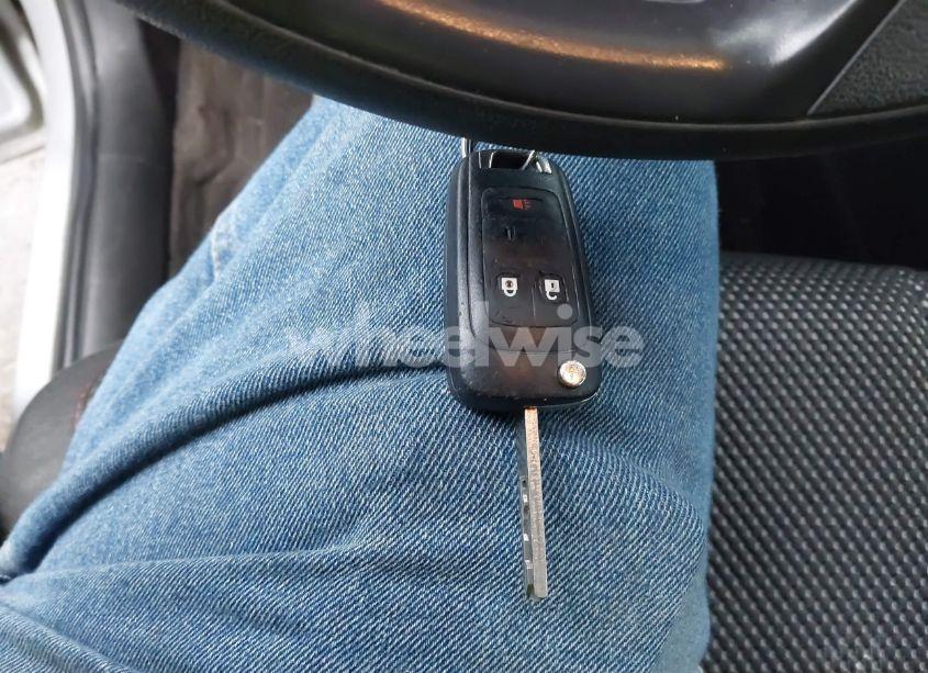 Photo 11 of 2016 Chevrolet Equinox LS (VIN 2GNFLEEK7G6261790)