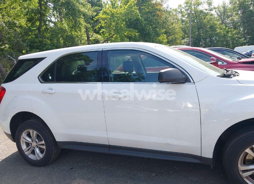 Photo 13 of 2016 Chevrolet Equinox LS (VIN 2GNFLEEK7G6326427)