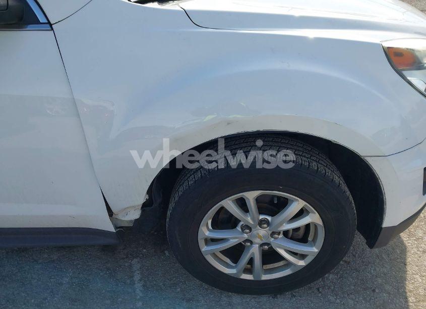 Photo 6 of 2017 Chevrolet Equinox LS (VIN 2GNFLEEK7H6222442)