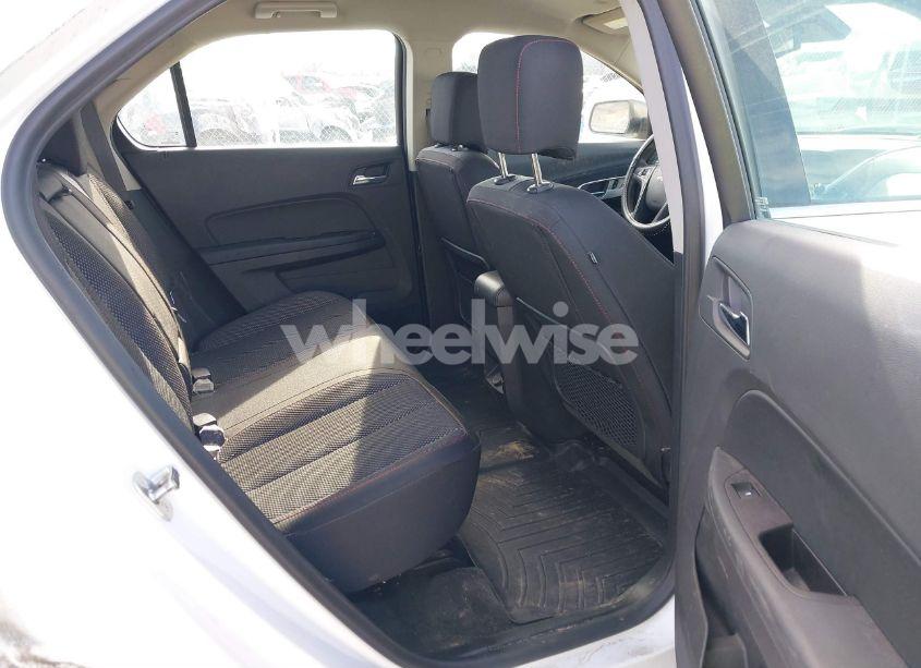 Photo 8 of 2017 Chevrolet Equinox LS (VIN 2GNFLEEK7H6222442)