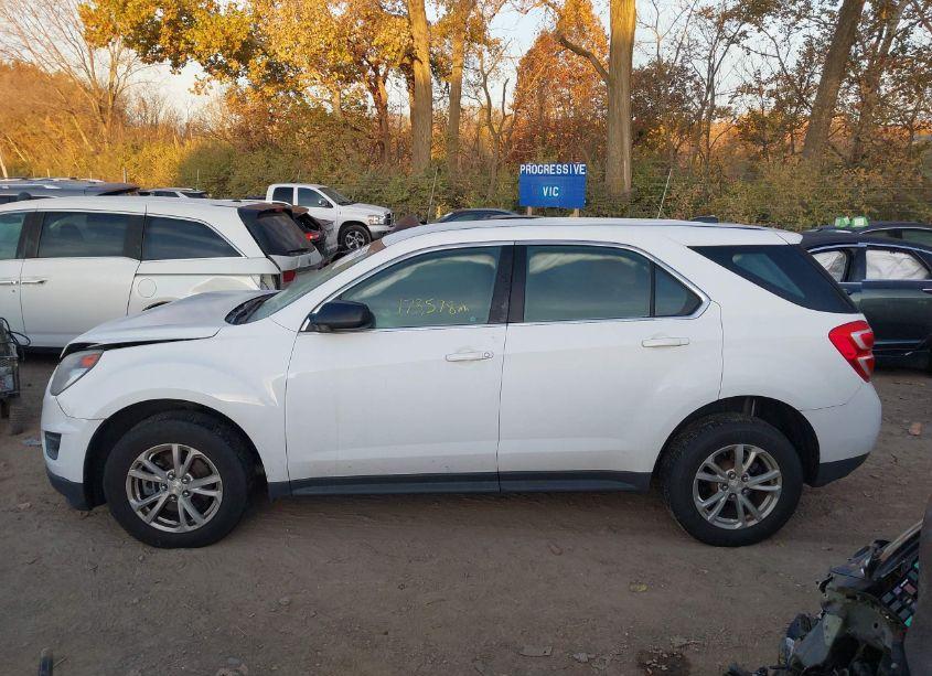 Photo 14 of 2017 Chevrolet Equinox LS (VIN 2GNFLEEK7H6322346)