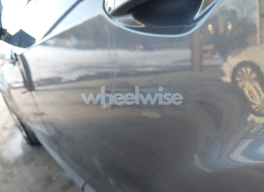 Photo 6 of 2013 Chevrolet Equinox 1LT (VIN 2GNFLEEK8D6310670)