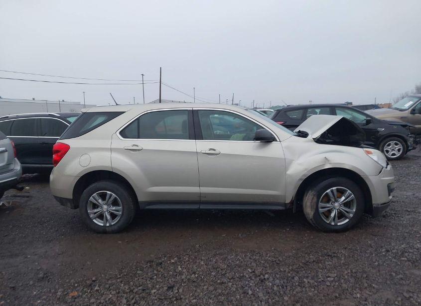 Photo 13 of 2014 Chevrolet Equinox LS (VIN 2GNFLEEK8E6375603)