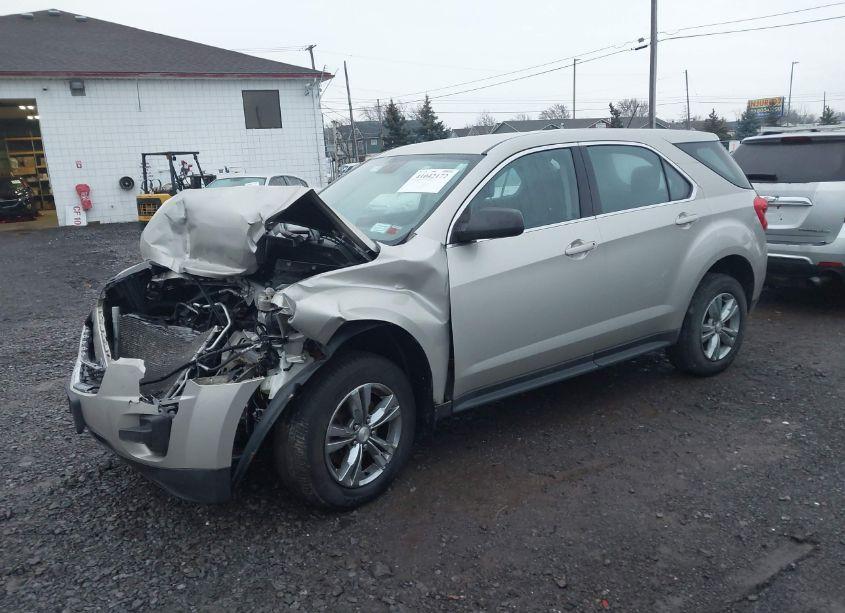Photo 2 of 2014 Chevrolet Equinox LS (VIN 2GNFLEEK8E6375603)