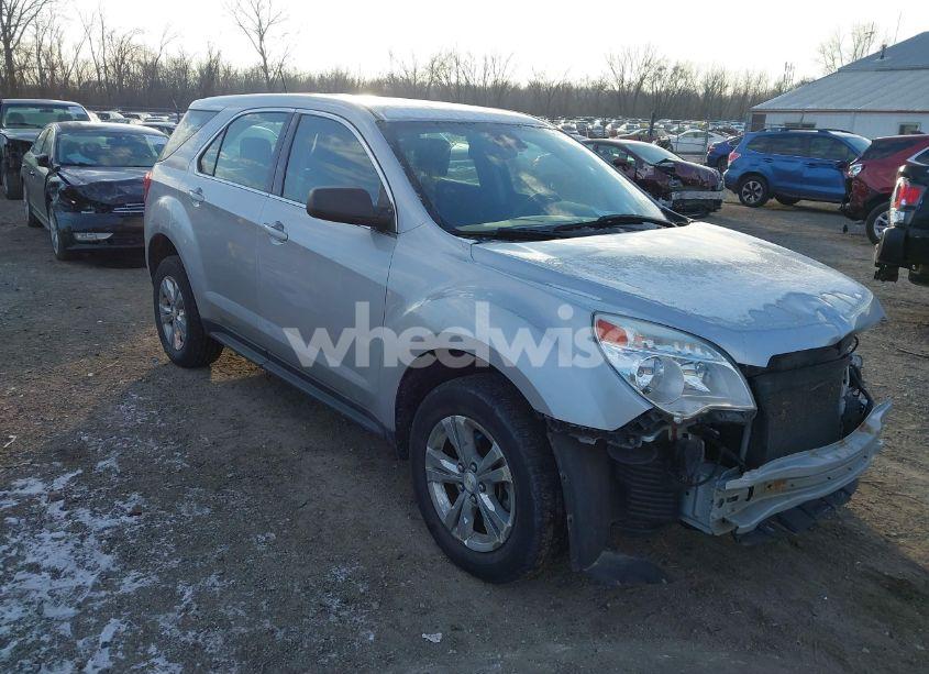 2015 Chevrolet Equinox LS (VIN 2GNFLEEK8F6178920) main photo