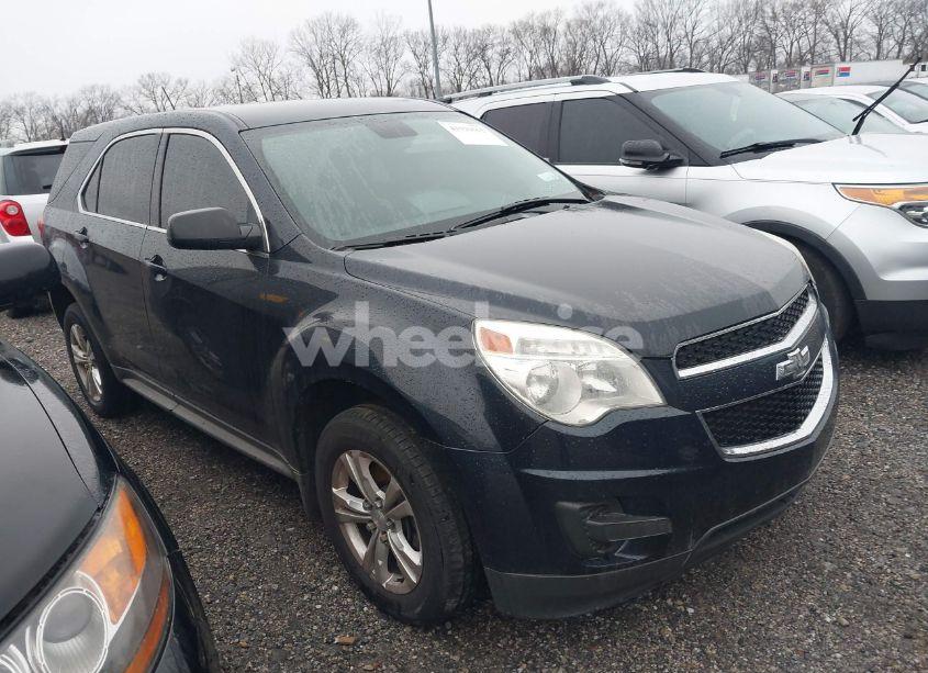 2015 Chevrolet Equinox LS (VIN 2GNFLEEK8F6210345) main photo