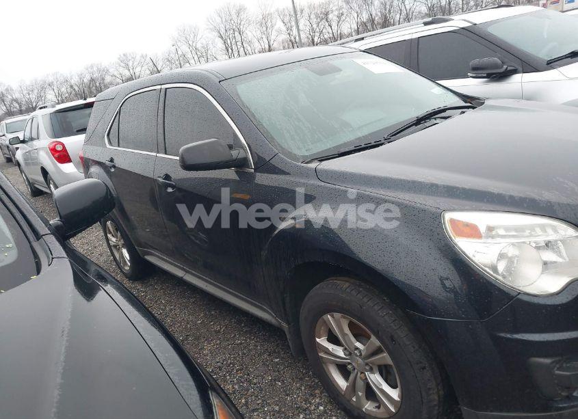 Photo 13 of 2015 Chevrolet Equinox LS (VIN 2GNFLEEK8F6210345)