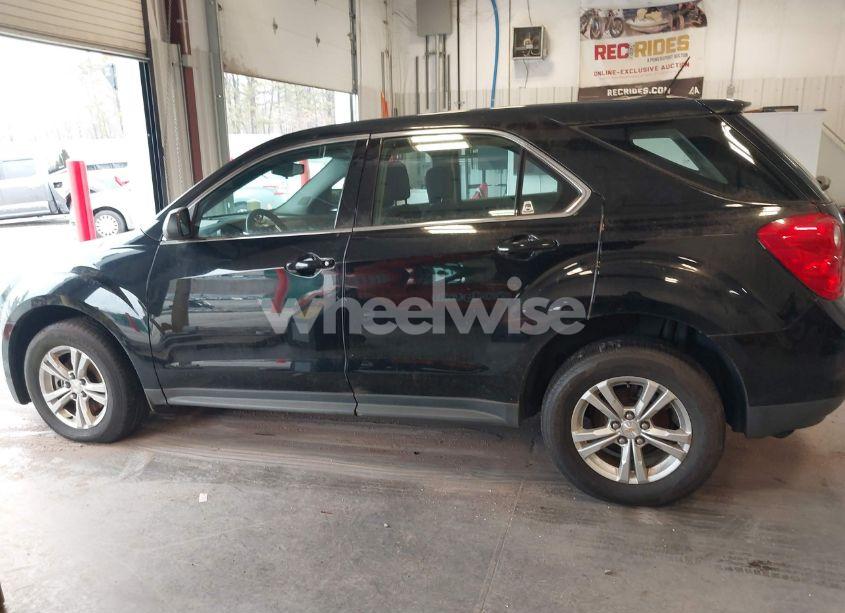 Photo 14 of 2015 Chevrolet Equinox LS (VIN 2GNFLEEK8F6292187)