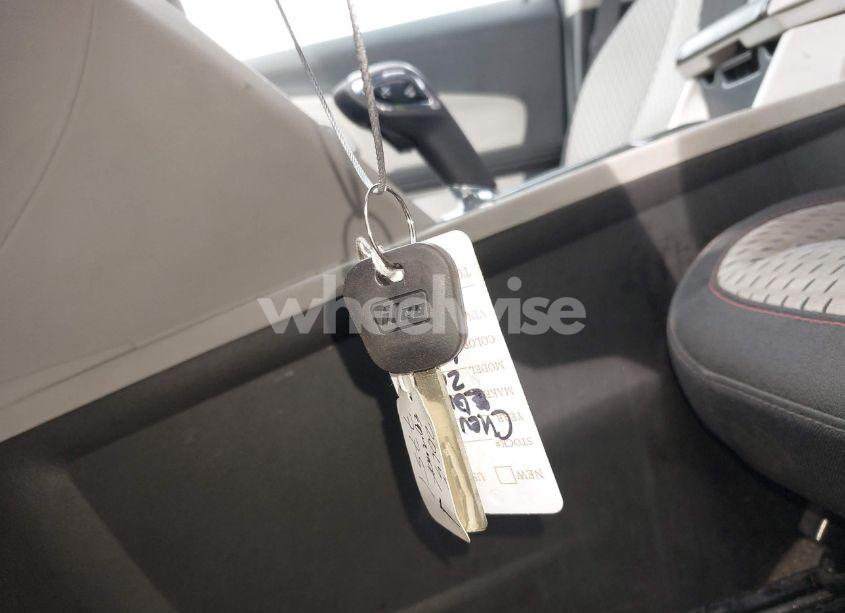 Photo 11 of 2015 Chevrolet Equinox LS (VIN 2GNFLEEK8F6427751)