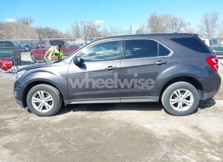 Photo 14 of 2016 Chevrolet Equinox LS (VIN 2GNFLEEK8G6286729)