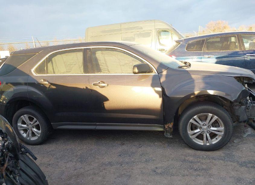 Photo 13 of 2016 Chevrolet Equinox LS (VIN 2GNFLEEK8G6340188)