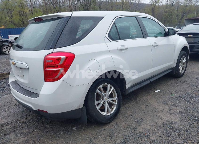 Photo 4 of 2017 Chevrolet Equinox LS (VIN 2GNFLEEK8H6117070)