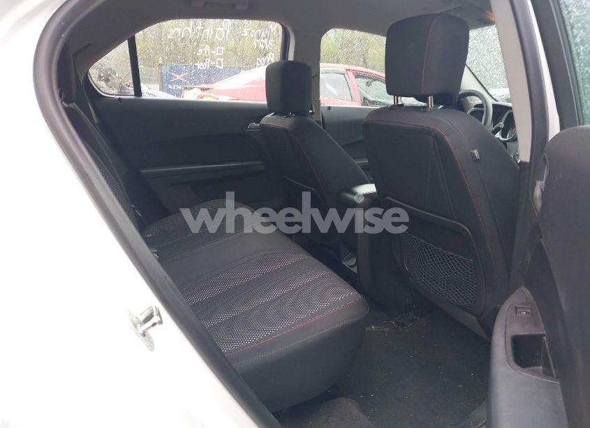 Photo 8 of 2017 Chevrolet Equinox LS (VIN 2GNFLEEK8H6117070)