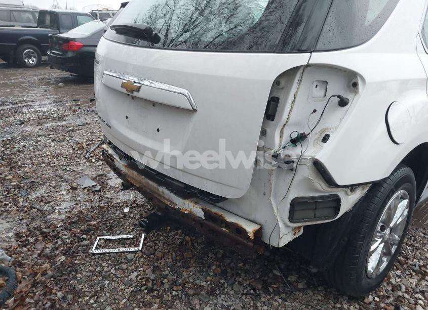 Photo 6 of 2017 Chevrolet Equinox LS (VIN 2GNFLEEK8H6175972)