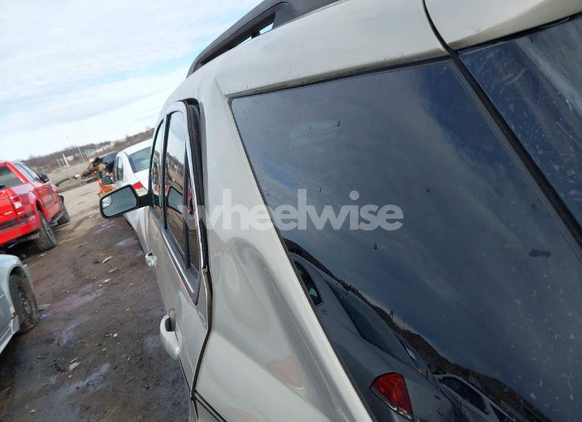 Photo 20 of 2012 Chevrolet Equinox 1LT (VIN 2GNFLEEK9C6203822)