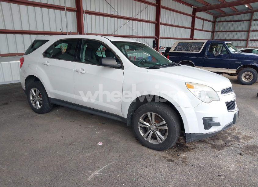 2014 Chevrolet Equinox LS (VIN 2GNFLEEK9E6199869) main photo