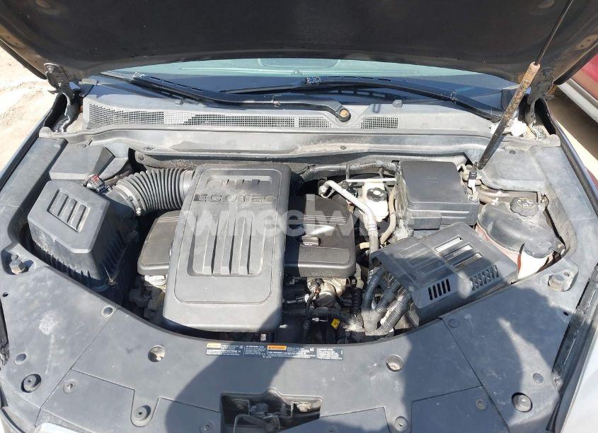 Photo 10 of 2015 Chevrolet Equinox LS (VIN 2GNFLEEK9F6107001)