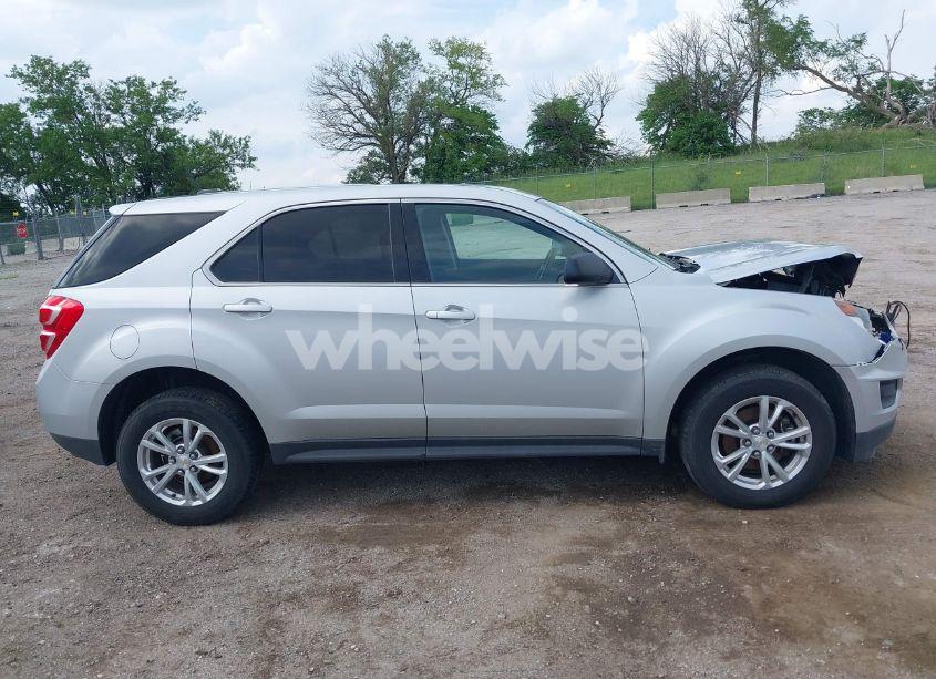 Photo 14 of 2017 Chevrolet Equinox LS (VIN 2GNFLEEK9H6281931)