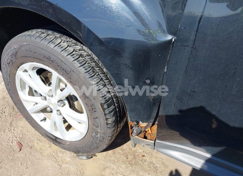 Photo 18 of 2017 Chevrolet Equinox LS (VIN 2GNFLEEK9H6305144)