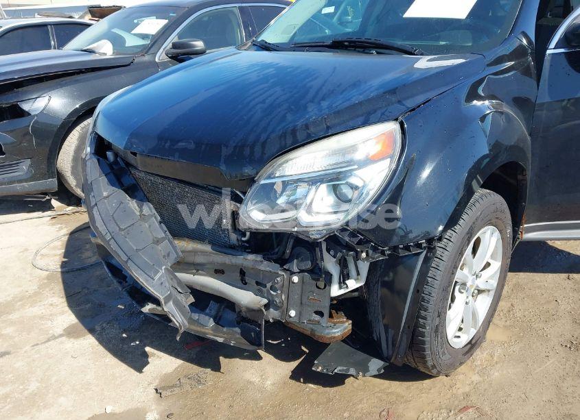 Photo 6 of 2017 Chevrolet Equinox LS (VIN 2GNFLEEK9H6305144)