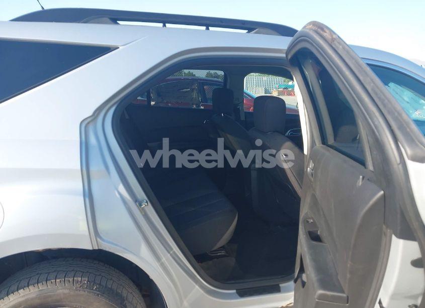 Photo 8 of 2012 Chevrolet Equinox 1LT (VIN 2GNFLEEKXC6138379)