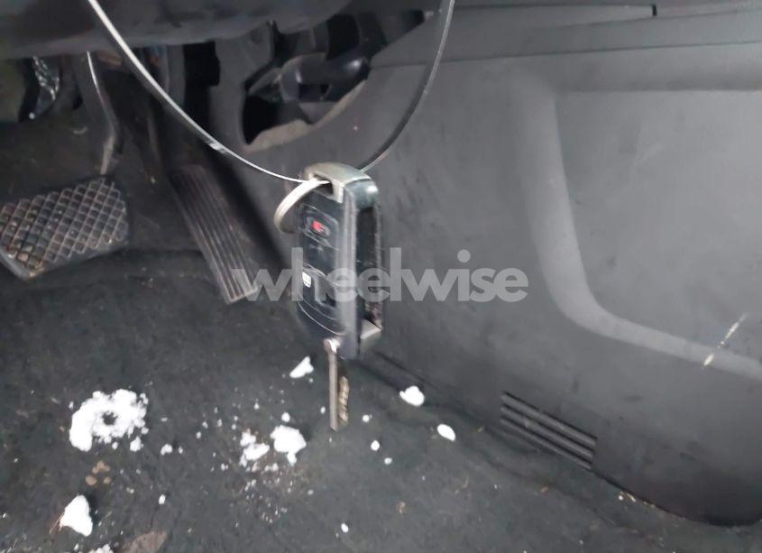 Photo 11 of 2013 Chevrolet Equinox LT (VIN 2GNFLEEKXD1206078)