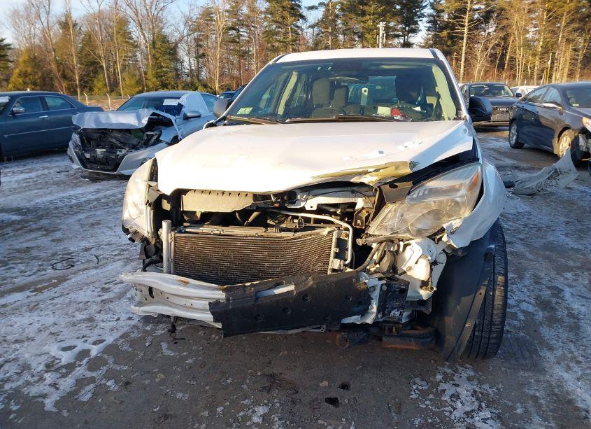 Photo 6 of 2014 Chevrolet Equinox LS (VIN 2GNFLEEKXE6220020)