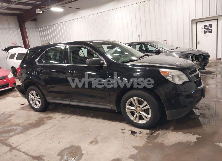 Photo 13 of 2015 Chevrolet Equinox LS (VIN 2GNFLEEKXF6190180)