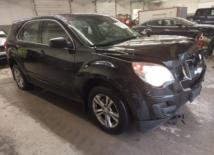 2015 Chevrolet Equinox LS (VIN 2GNFLEEKXF6348646) main photo