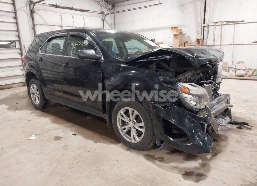 2017 Chevrolet Equinox LS (VIN 2GNFLEEKXH6112176) main photo