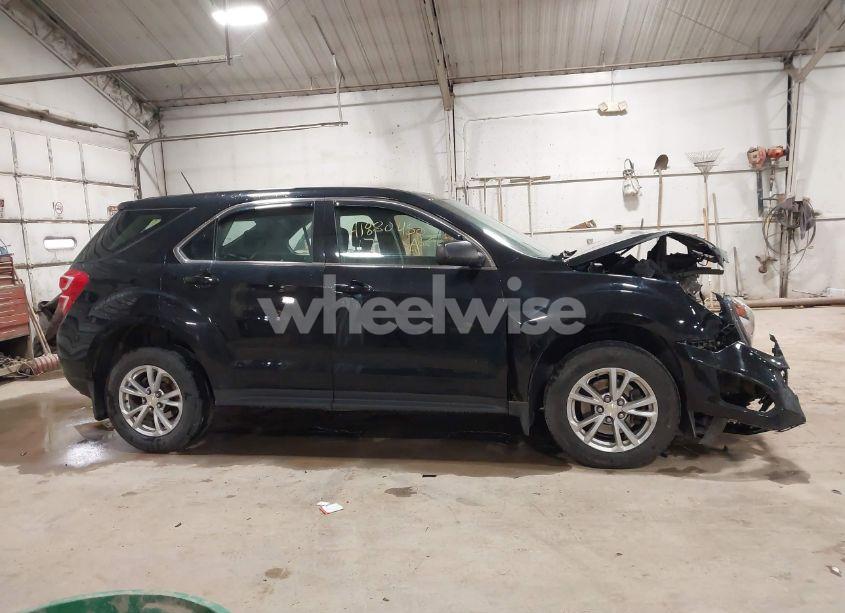 Photo 13 of 2017 Chevrolet Equinox LS (VIN 2GNFLEEKXH6112176)