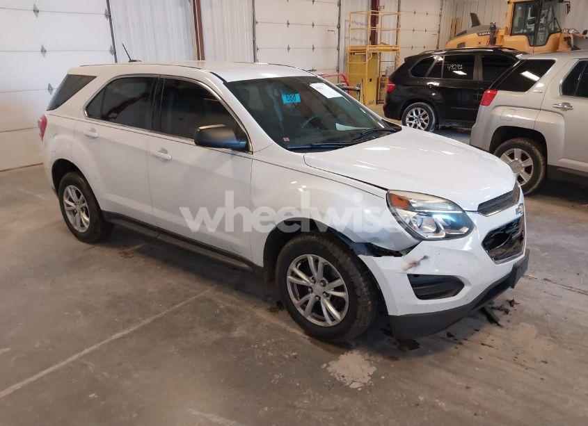 2017 Chevrolet Equinox LS (VIN 2GNFLEEKXH6347340) main photo