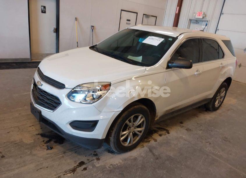 Photo 2 of 2017 Chevrolet Equinox LS (VIN 2GNFLEEKXH6347340)