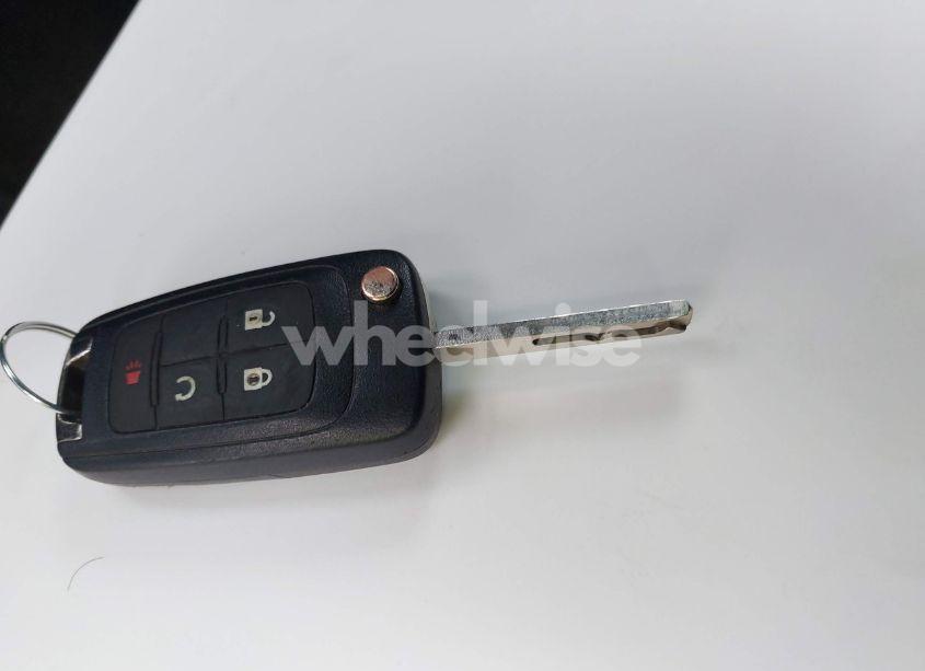 Photo 11 of 2015 Chevrolet Equinox 1LT (VIN 2GNFLFE30F6229907)