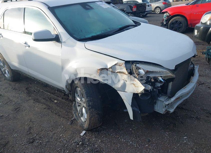 Photo 6 of 2015 Chevrolet Equinox 1LT (VIN 2GNFLFE30F6410943)