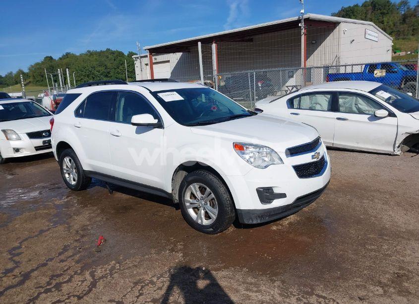 2015 Chevrolet Equinox 1LT (VIN 2GNFLFE31F6239832) main photo