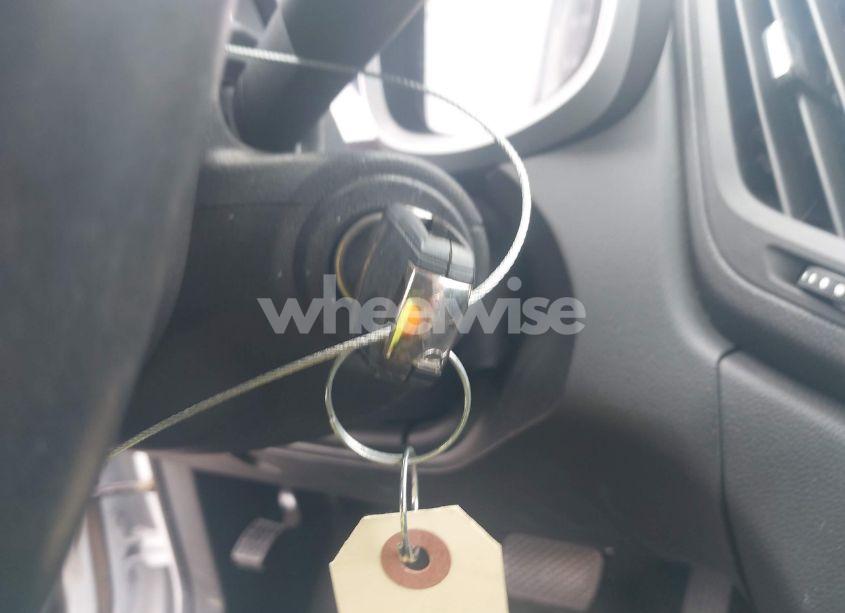 Photo 11 of 2017 Chevrolet Equinox LT (VIN 2GNFLFE32H6209158)