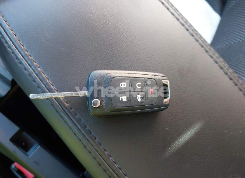 Photo 11 of 2016 Chevrolet Equinox LT (VIN 2GNFLFE33G6314810)