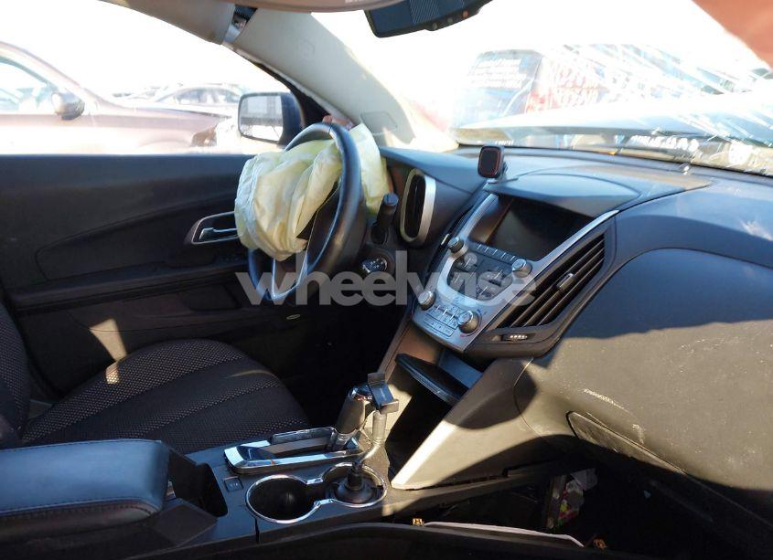 Photo 5 of 2016 Chevrolet Equinox LT (VIN 2GNFLFE33G6314810)