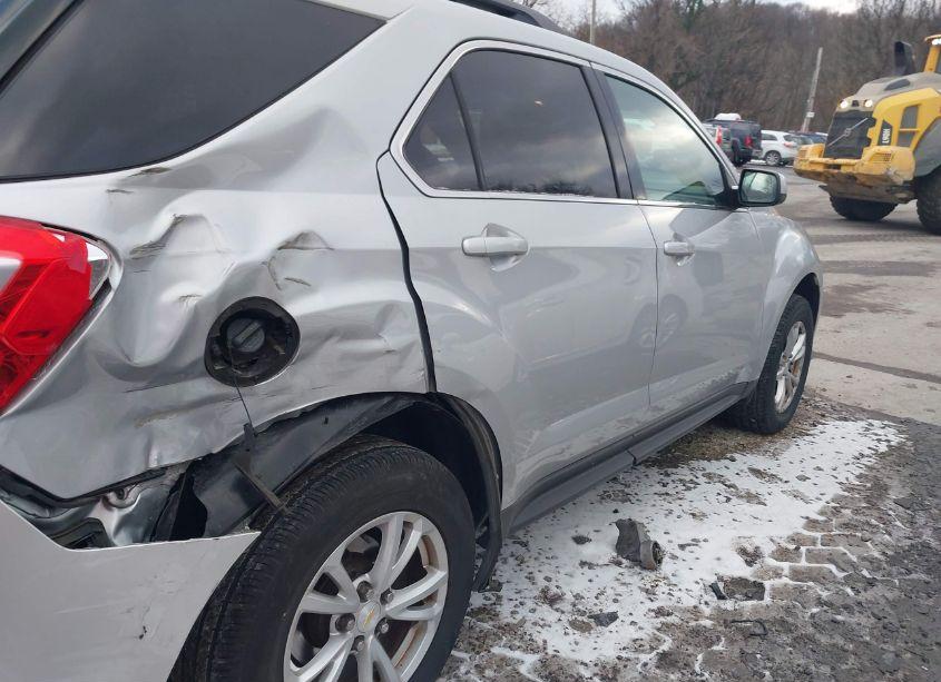 Photo 21 of 2017 Chevrolet Equinox LT (VIN 2GNFLFE33H6258014)