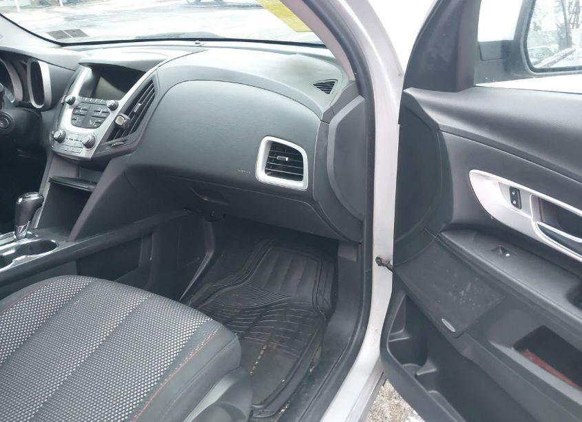 Photo 5 of 2017 Chevrolet Equinox LT (VIN 2GNFLFE33H6258014)