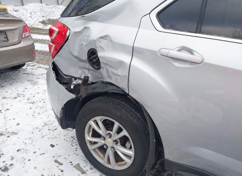 Photo 6 of 2017 Chevrolet Equinox LT (VIN 2GNFLFE33H6258014)