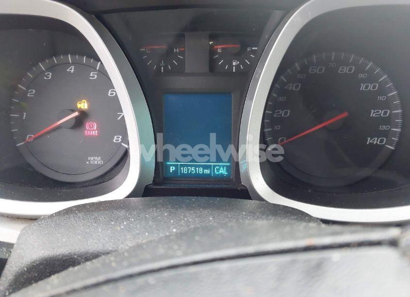 Photo 7 of 2015 Chevrolet Equinox 1LT (VIN 2GNFLFE34F6271139)